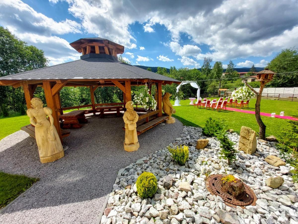 Agrohotel Tri Brezy Hrustin 외부 사진