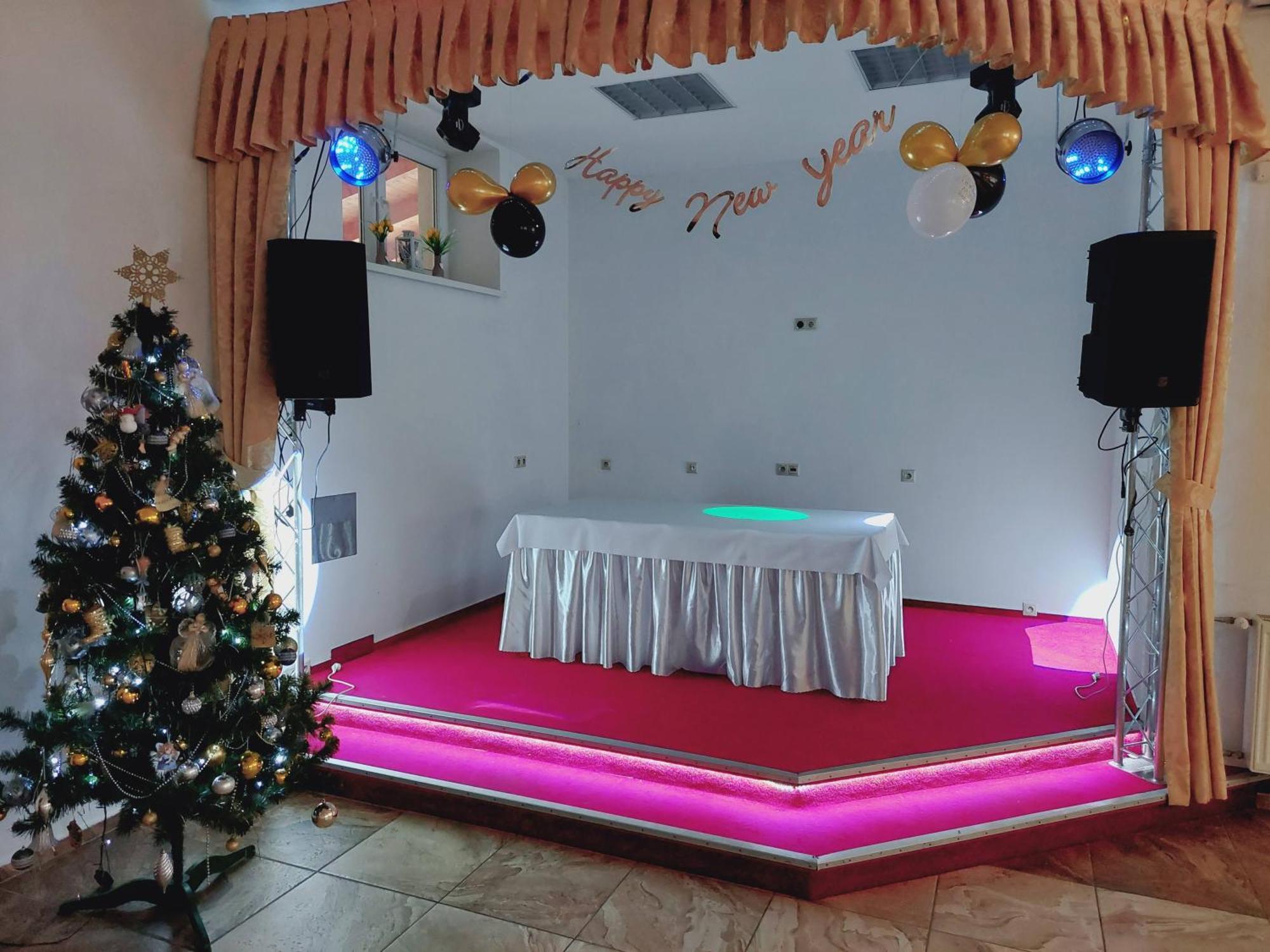 Agrohotel Tri Brezy Hrustin 외부 사진